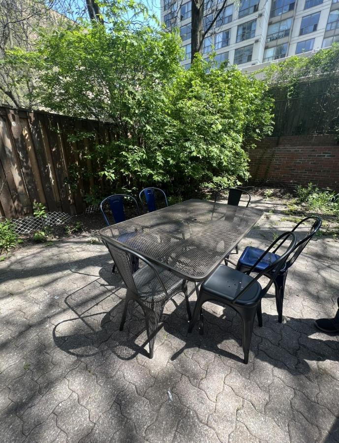Beautiful Property In Downtown Core Close To Subway Station! Торонто Экстерьер фото